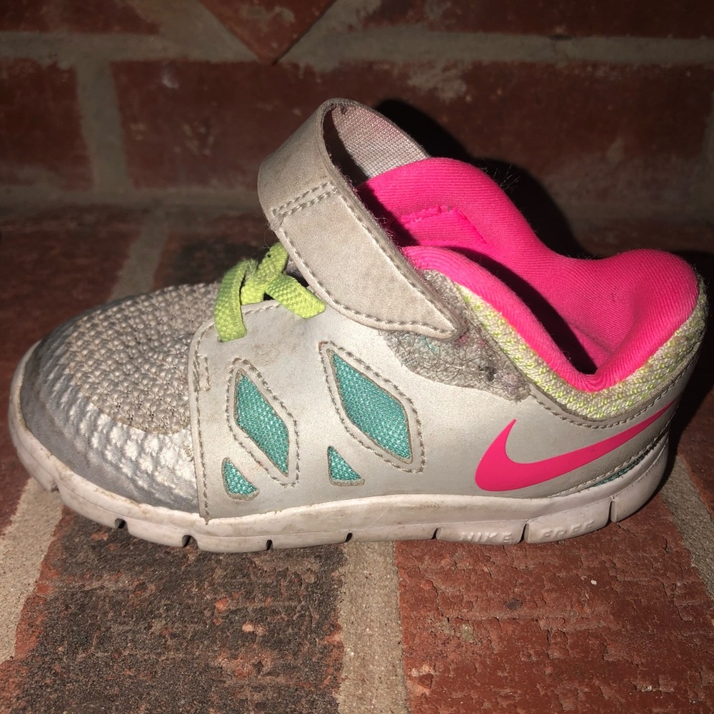 Size 7c Nike’s